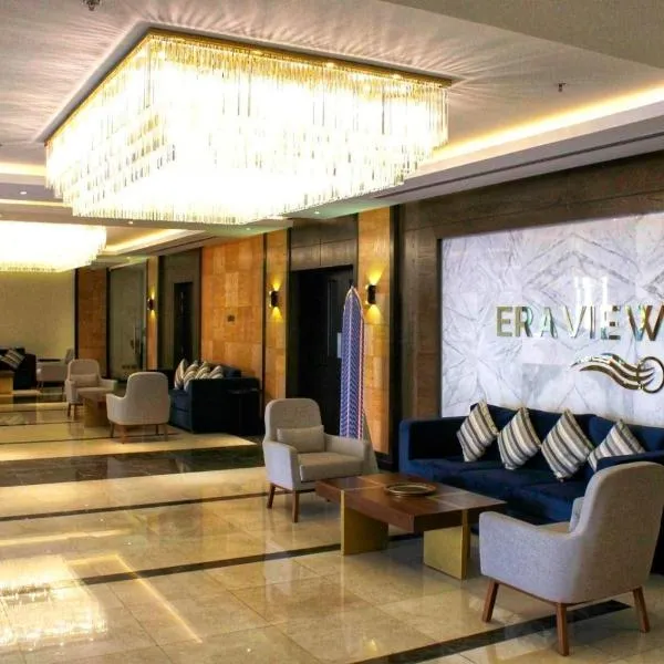 Luxury Romantic Sea View Apartment- Era View Tower, hotel in Manama