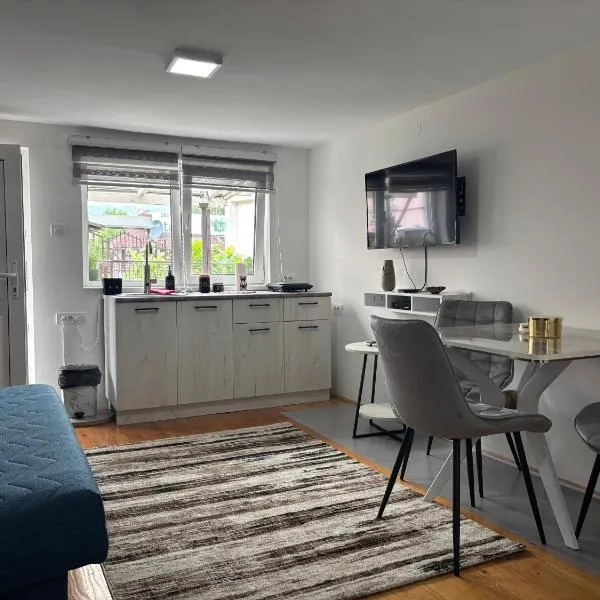 Studio 28, hotel v destinaci Bajina Bašta