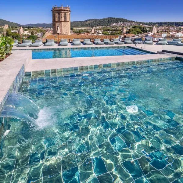 Mercè, hotel in Pineda de Mar