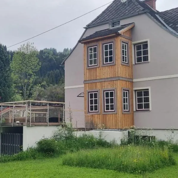 Appartements Brigitte, hotel en Stadl an der Mur