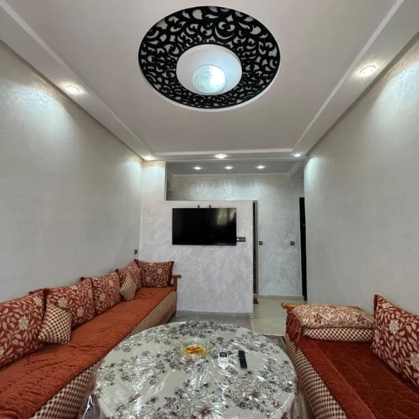Appartement confortable à 5 min de la gare routière, hotel in Agadir