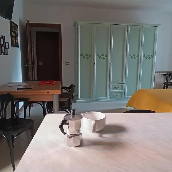 At the lake, ξενοδοχείο σε Intra