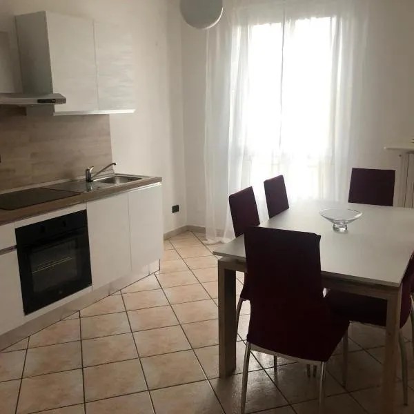 Casa dei Nonni, hotel in San Damiano dʼAsti