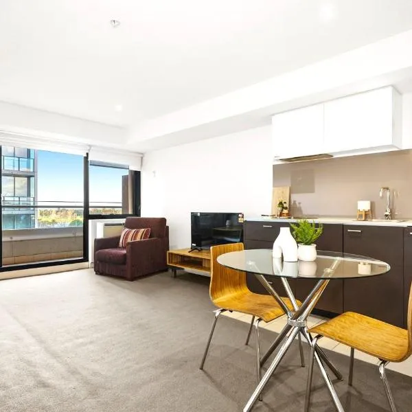 Cozy 1-Bed Apartment on St Kilda Road, hotel v Melbourne
