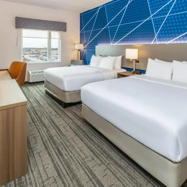 Comfort Inn & Suites, hotel in Bradford