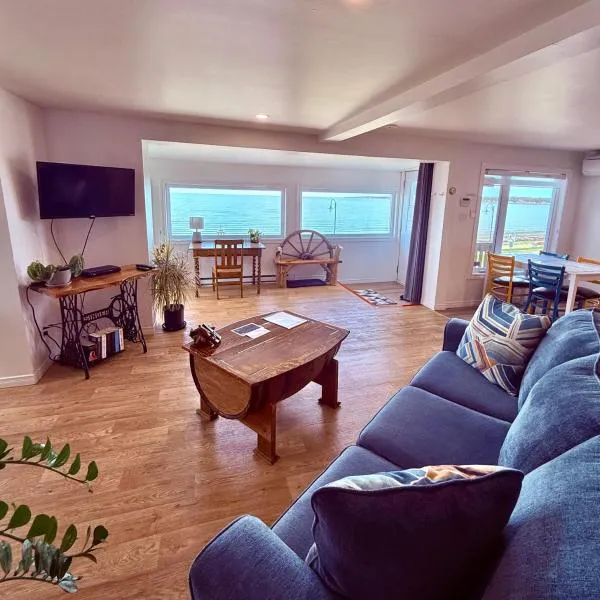 L'APPÂT buvette et couchette de Sainte-Luce - Appartements de vacances modernes, calmes et ressourçant sur le fleuve, hôtel à Sainte-Luce-sur-Mer
