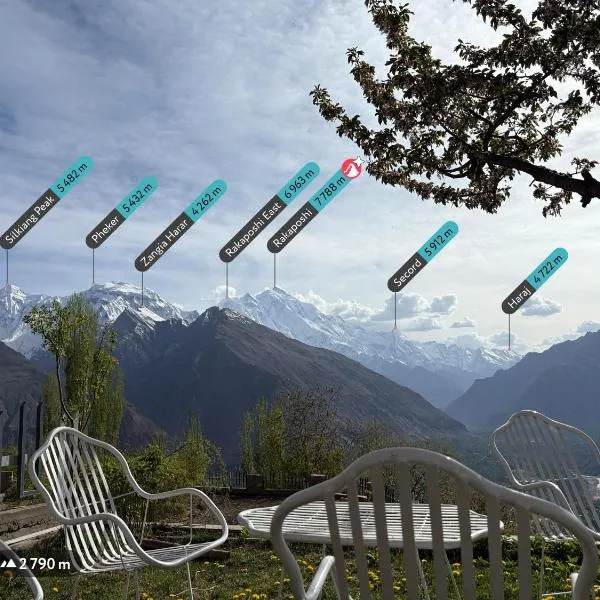 Eagle's Nest Hotel, hotel in Karimabad Hunza