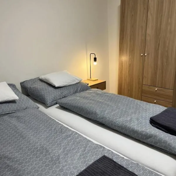 KatalinKert Apartman 13, hotel v Győru