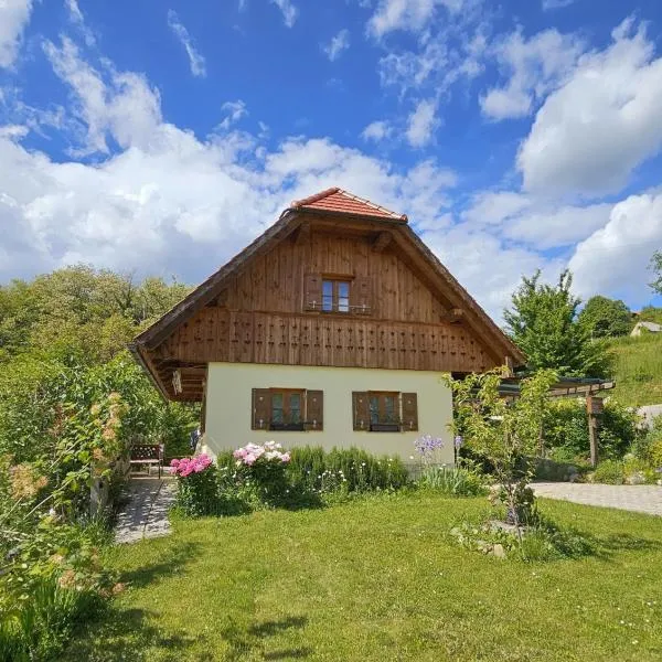 Country House Srček, hotel in Bizeljsko