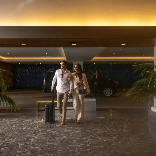 The Ritz-Carlton Residences, Waikiki Beach Hotel, hotel in Honolulu