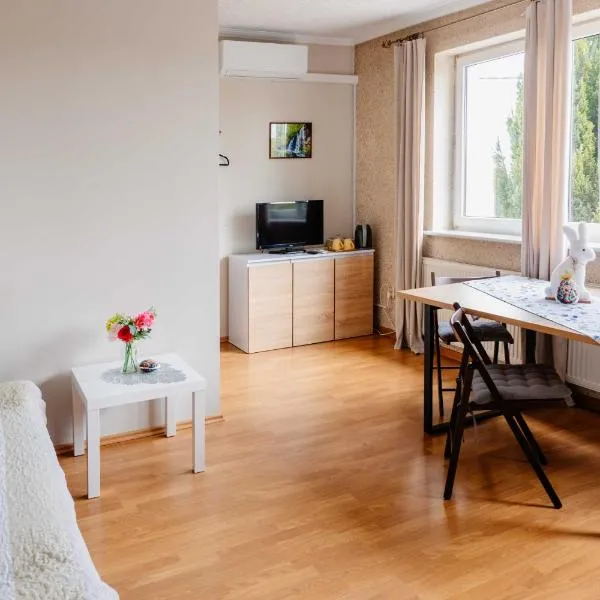 Mira - Mira pokoje z widokiem, ξενοδοχείο σε Chmielno