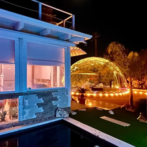 Bubble World Wild Love, hotel em Adelfia