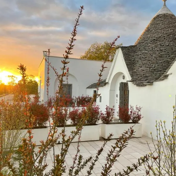 I Trulli e la Luna，位于阿尔贝罗贝洛的酒店