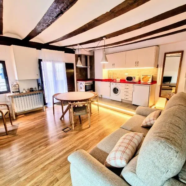 Mirador La Torre- céntrico con parking privado gratis, hotel in Teruel