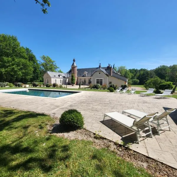 Domaine de charme - Les Places, hotel in Lassay-sur-Croisne