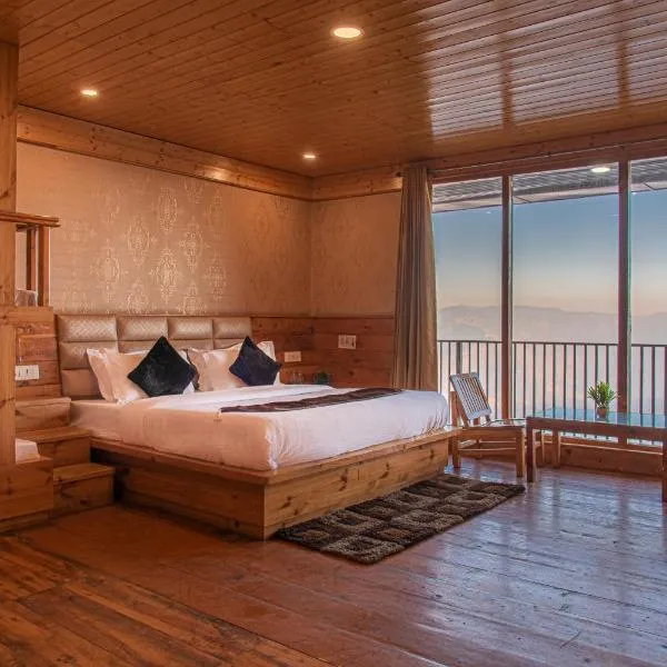 The Family Paradise Kufri! Mountain View! Near adventure activities! BY THE TIKKER, hotel v mestu Kūfrī