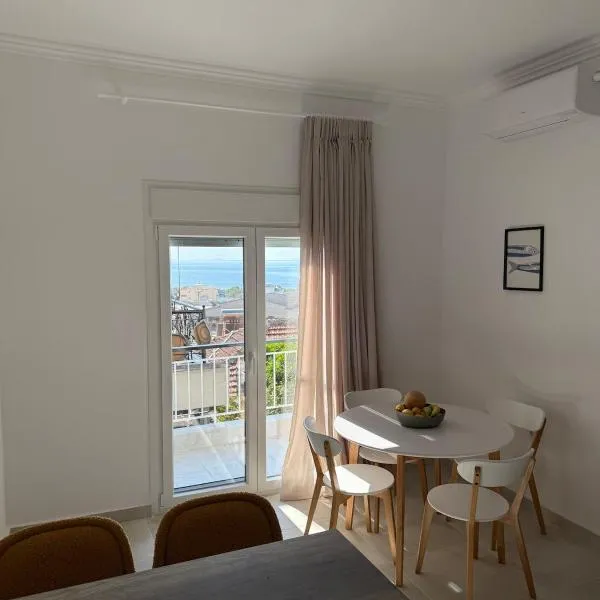 Kapnos - Classy and spacious place with a sea view, ξενοδοχείο στην Καβάλα