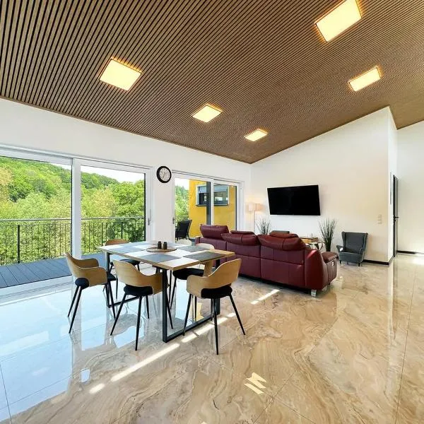 bonquartier - Luxuriöses 4-Zi-Penthouse mit großer Terrasse - Blick ins Grüne, hotel a Wachtberg