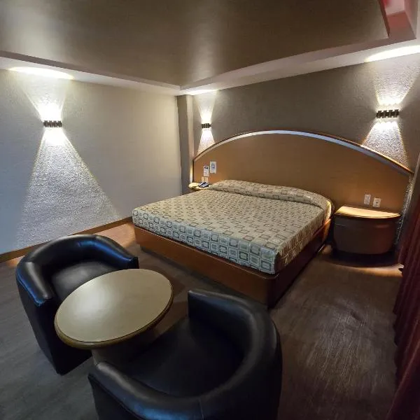 Hotel y Villas Gran Vía, Tultitlán, hotel en Ciudad de México