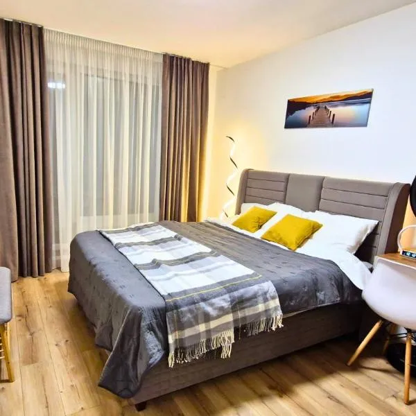 Chic, Sunny and Cozy One Bedroom Bliss, hotel ve Varně
