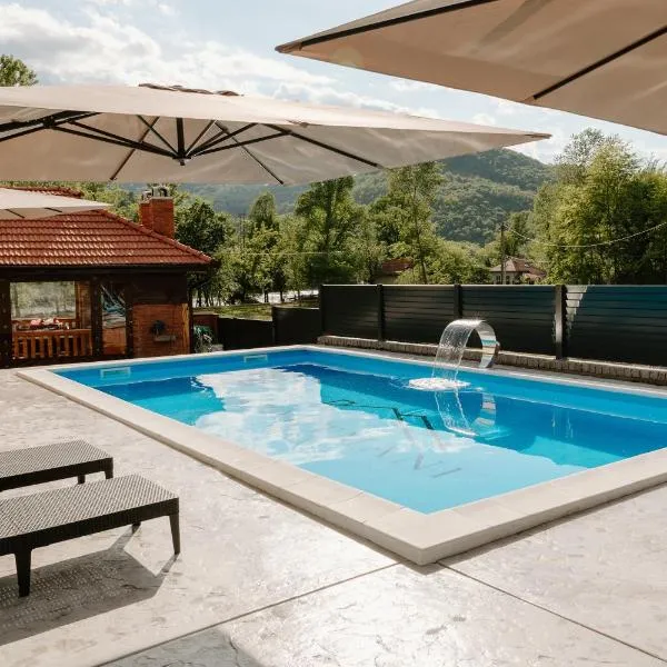 Apartmani Dejavu na Drini, hotel in Ljubovija