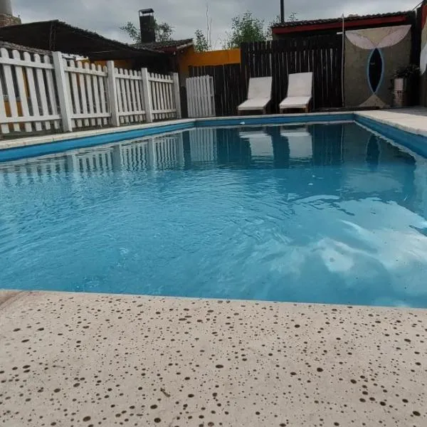 Complejo, cabaña, quincho y pileta, Cabaña Espacio rustika, hotel in Las Compuertas