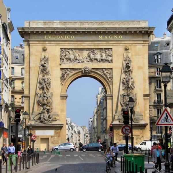 PARIS CENTER Charming apartment - Strasbourg Saint Denis, Paryż