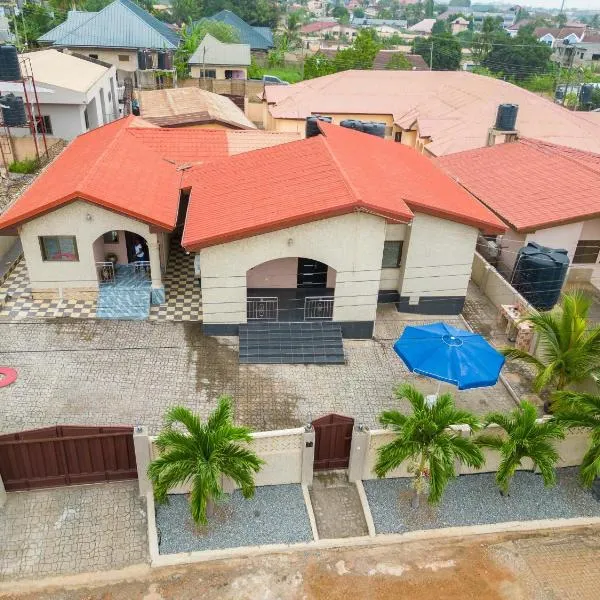Capricorn Heights BnB 2 bedrooms Apartment at Kwabenya, Accra, Balloon Gate, hôtel à Kwabenyan