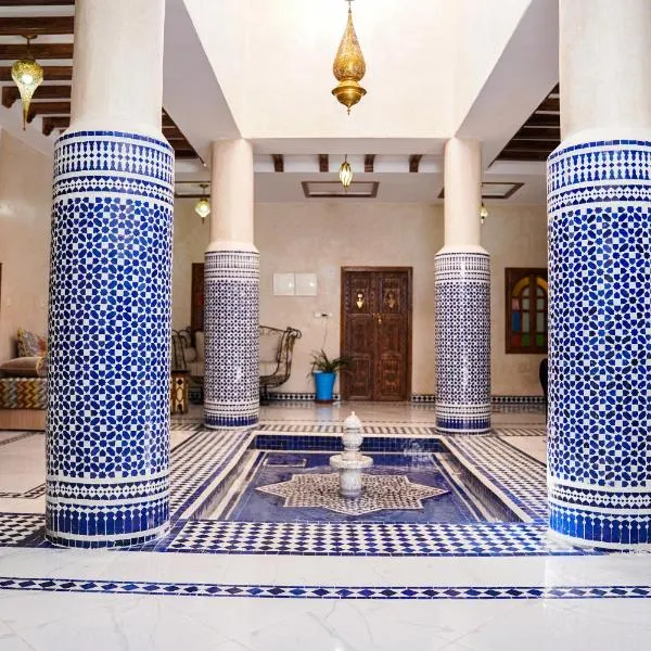 Riad Rkiya with Courtyard, hotel in Tiznit