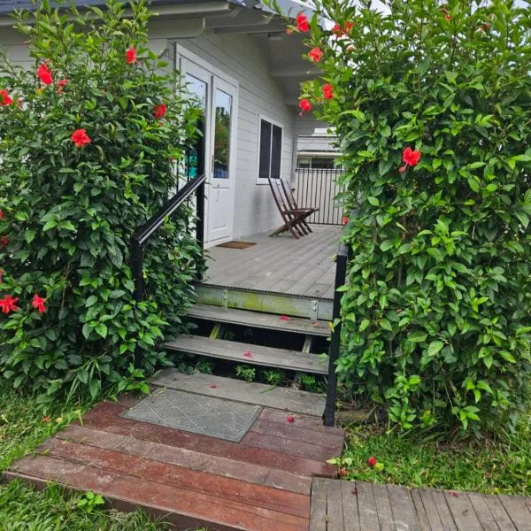 Churchill Cabin，位于玛丽伯勒的酒店