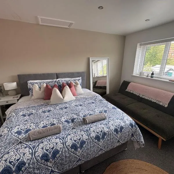 Abbey’s Inn, hotel in Cheadle