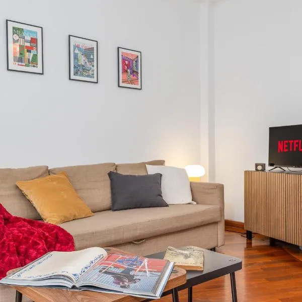 Flat in center with Terrace, near Garibaldi FS, hotell Milanos