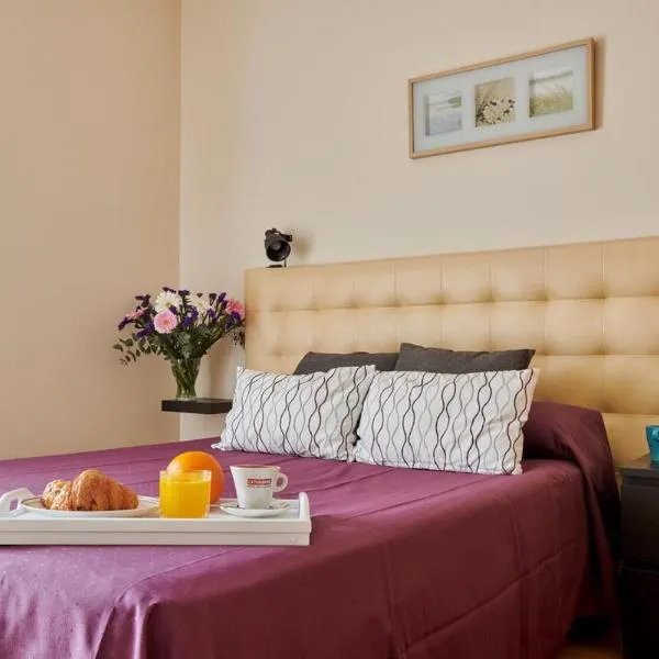 Aparthotel Encasa, Hotel in Madrid