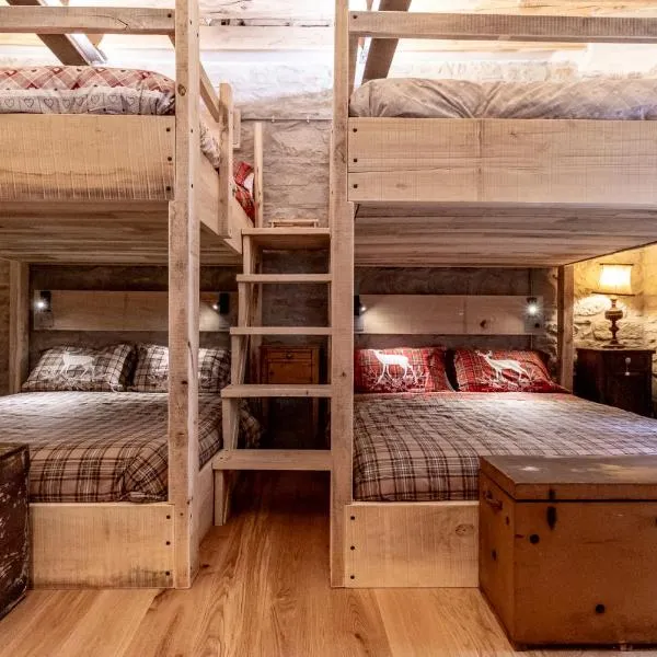 Chalet Alméra-Centro Storico,Vasca Idromassaggio, hotel in Sestola