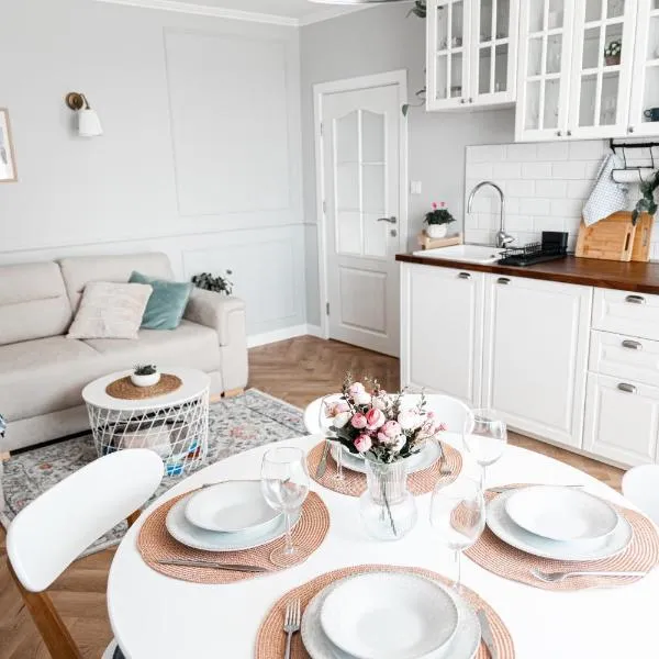 Cozy Central Stay, FREE Parking, Quiet Nights, Hotel in Weliko Tarnowo