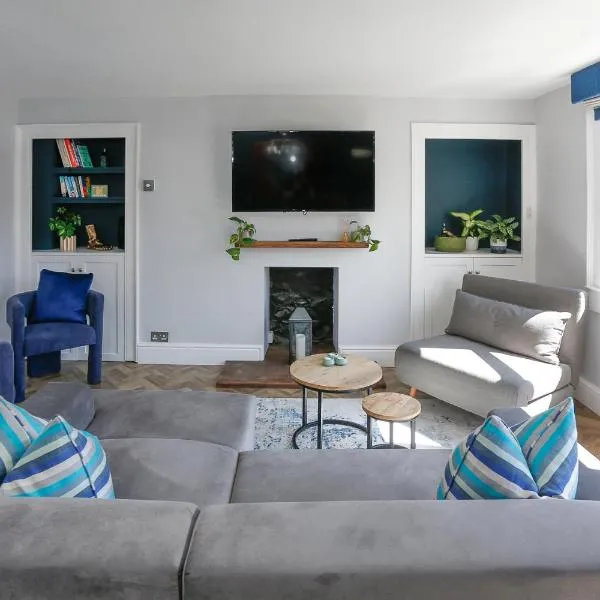 Top Floor at 13 Rivers Street, hotel en Bath