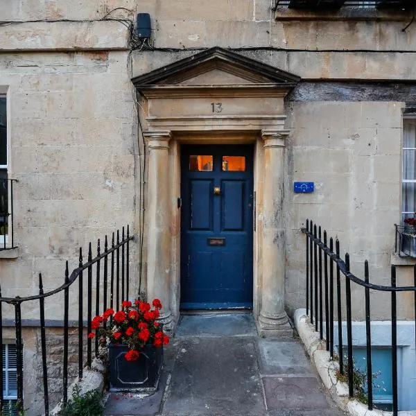 Maisonette with Hot tub at 13 Rivers Street，位于巴斯的酒店
