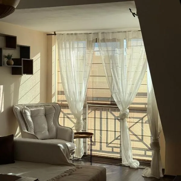 Home by the Sea, hotel in Burgas City
