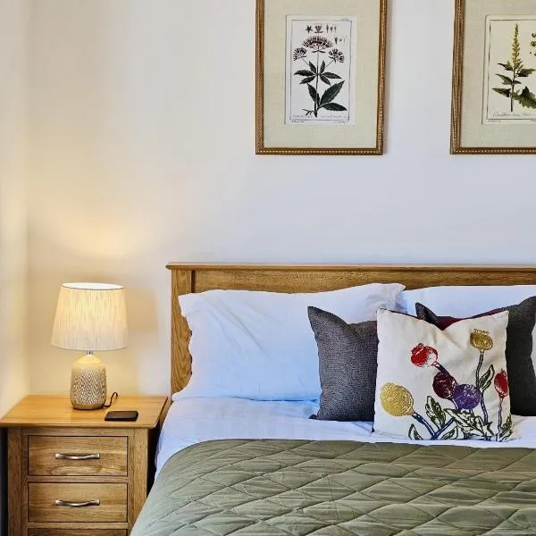 The Floating Bridge, hôtel à Dartmouth