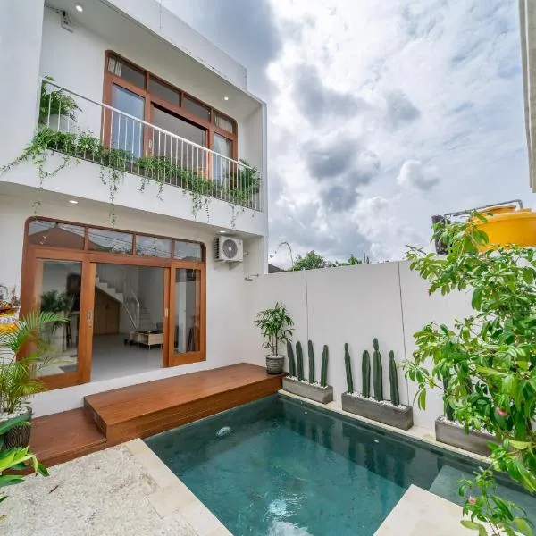 Rumah Fantasia Luxury Villa 2BR With Pool, hotel in Dalung