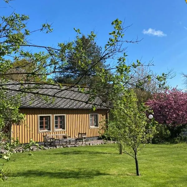 Historic Halland Farmhouse By Åkulla Beech Forests, hotel Tvååker városában