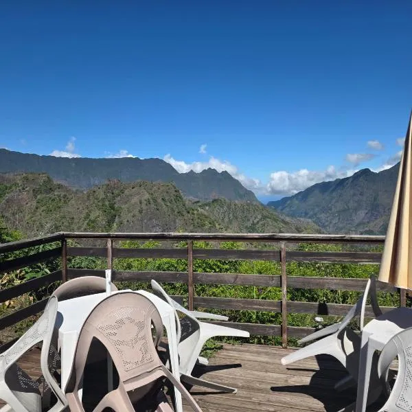 Les Portes du Taïbit diner et petit déjeuné compris, hotel v destinaci Cilaos