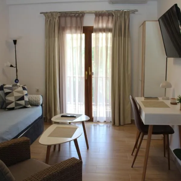 Edem Haven Luxury Apartment、スカラ・フォルカスのホテル