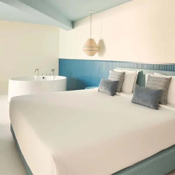 Hotel Indigo Albufeira by IHG, hotel in Albufeira
