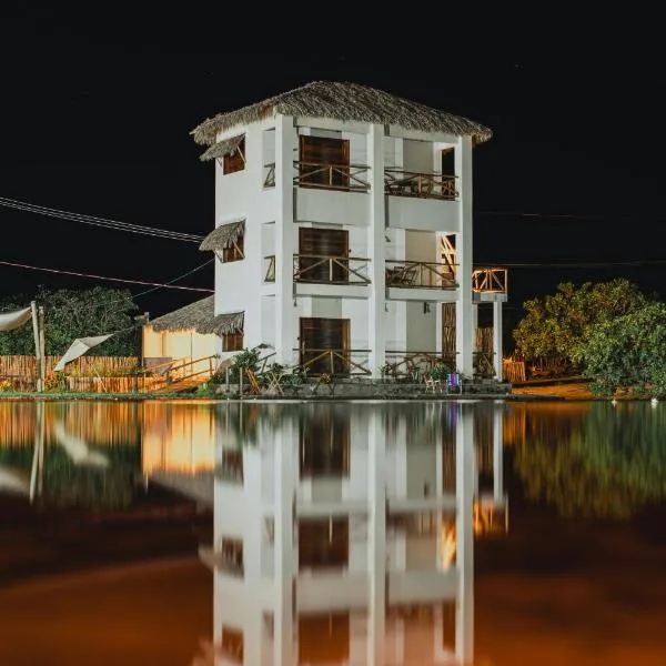 Pacas Suítes Casa & Chalés, hotel v destinaci Santo Amaro