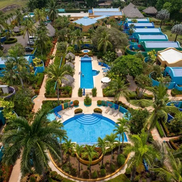 Alma del Pacifico Hotel & Spa, hotel in Esterillos Este