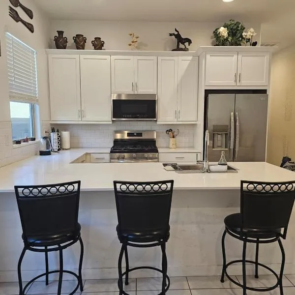 genie palace at statefarm stadium,位于凤凰城的酒店