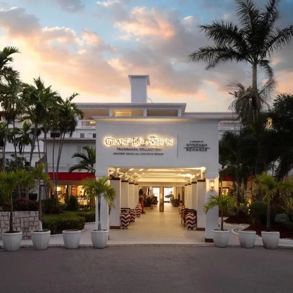 Grand Decameron Montego Beach, A Trademark All-Inclusive Resort, hotel in Montego Bay