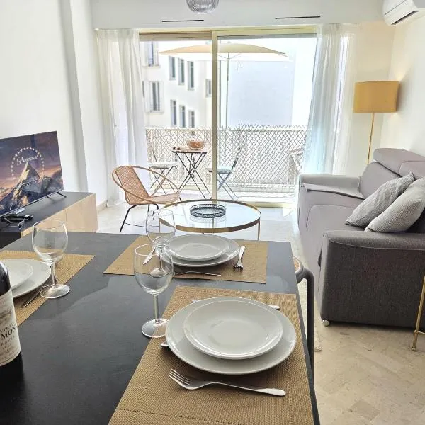 "Le Gambetta" by EnjoyNice, with terrace and airco, hotel v Nice