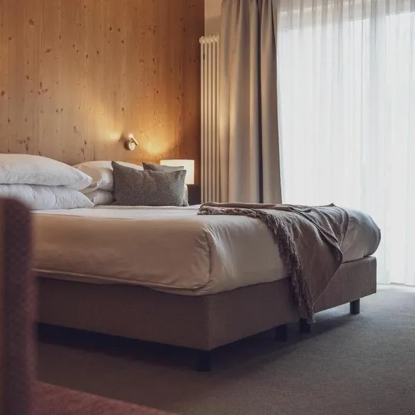 Hotel Waldhuus, hotel in Davos